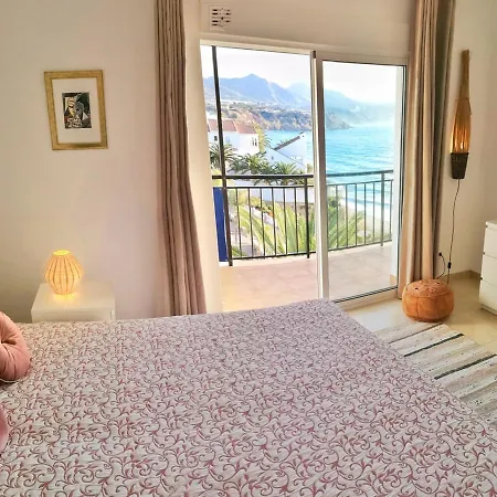 Carabeo Seaview Apartment Rocamar Nerja Exterior photo
